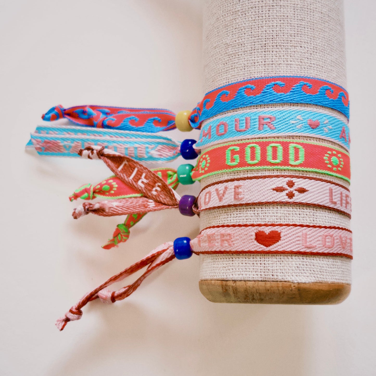 The Bracelet Of The Summer